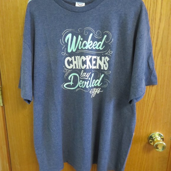 Wicked Chicken T-Shirt - size XL - Picture 2 of 5
